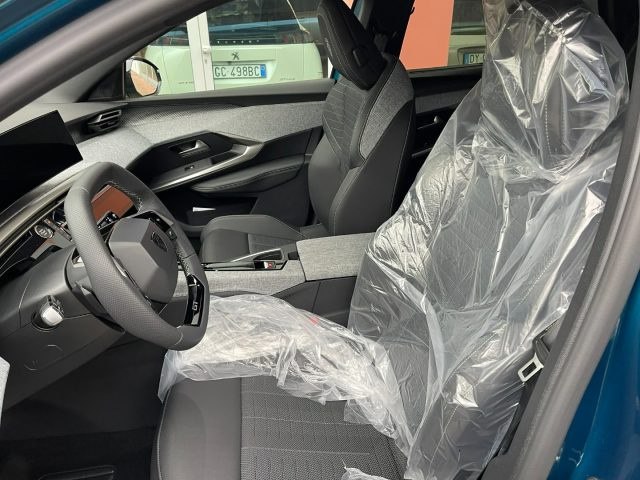 PEUGEOT 5008 usata, con Climatizzatore
