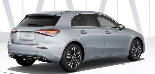 MERCEDES-BENZ A 180 usata, con Boardcomputer