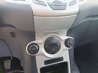 FORD Fiesta usata, con Boardcomputer