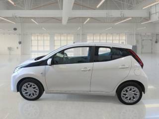 TOYOTA Aygo usata, con Chiusura centralizzata