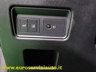 LAND ROVER Discovery usata, con Servosterzo