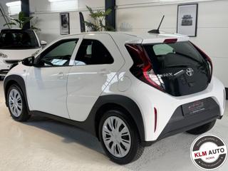 TOYOTA Aygo X usata, con Autoradio