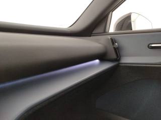 VOLVO EX30 usata, con USB