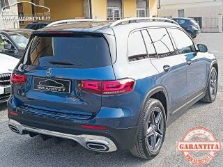 MERCEDES-BENZ GLB 200 usata, con Controllo elettronico della corsia