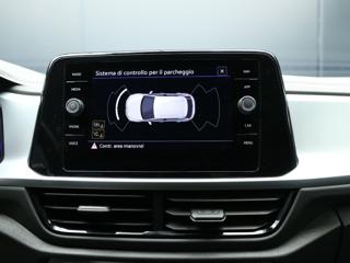 VOLKSWAGEN T-Roc usata, con Park Distance Control