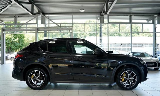 ALFA ROMEO Stelvio usata, con Airbag Passeggero