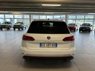 VOLKSWAGEN Touareg usata, con Antifurto