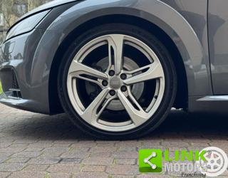 AUDI TT usata, con Boardcomputer