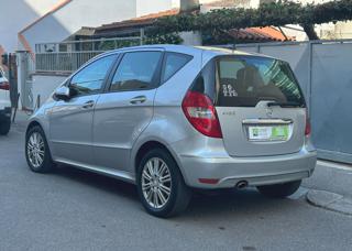 MERCEDES-BENZ A 160 usata, con Sedile posteriore sdoppiato
