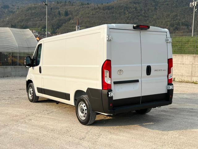 TOYOTA Proace Max usata, con Chiusura centralizzata