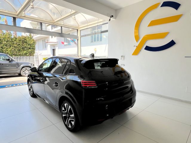 PEUGEOT 208 usata, con Bracciolo