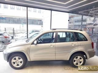 TOYOTA RAV 4 MY23 usata, con Airbag Passeggero
