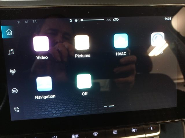 MG ZS usata, con Luci diurne LED