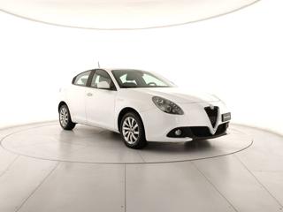 ALFA ROMEO Giulietta usata, con Autoradio