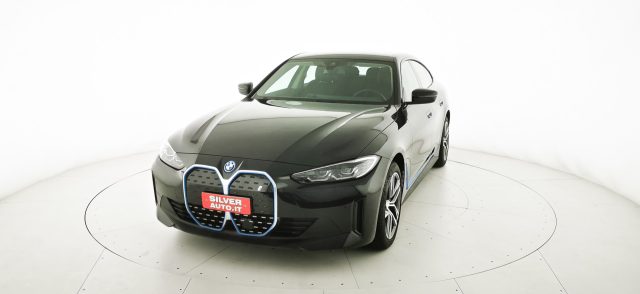 BMW i4 usata, con Specchietti laterali elettrici