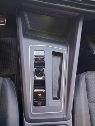 VOLKSWAGEN Golf usata, con Immobilizzatore elettronico