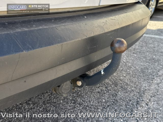 VOLKSWAGEN Caddy usata, con USB