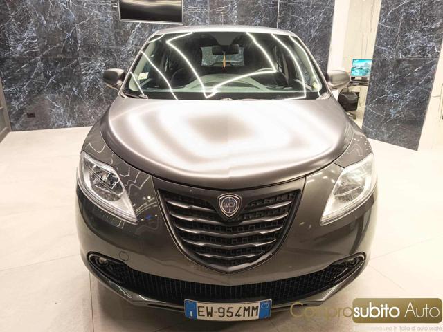 LANCIA Ypsilon usata, con ABS