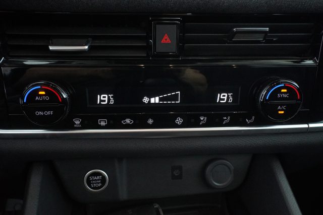 NISSAN Qashqai usata 12