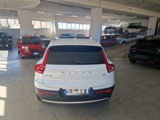 VOLVO XC40 usata, con Airbag laterali