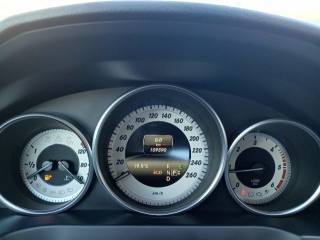 MERCEDES-BENZ E 220 usata, con Boardcomputer