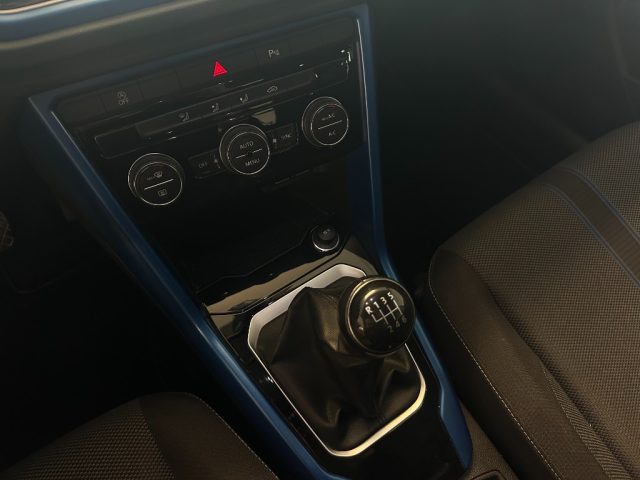 VOLKSWAGEN T-Roc usata, con Volante in pelle