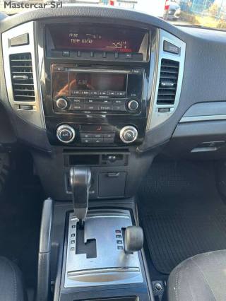 MITSUBISHI Pajero usata, con Volante in pelle