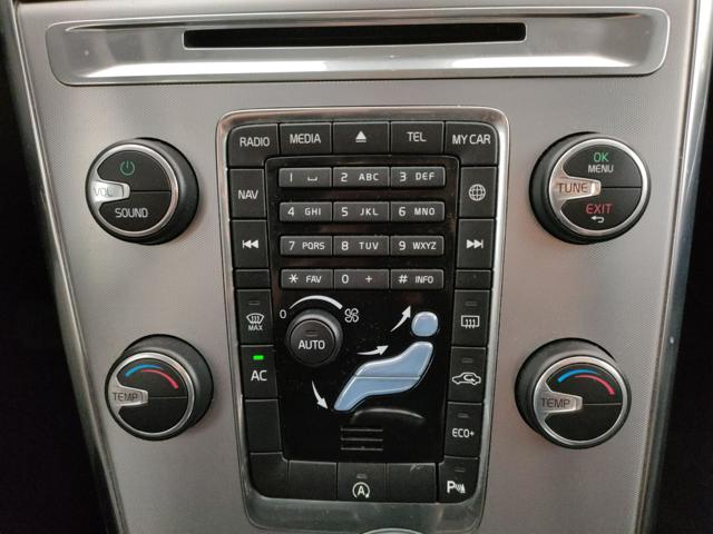 VOLVO XC60 usata, con Sedile posteriore sdoppiato