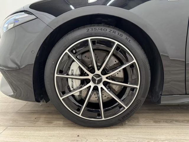 MERCEDES-BENZ A 35 AMG usata, con Boardcomputer