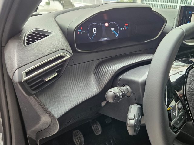 PEUGEOT 2008 usata, con Controllo vocale