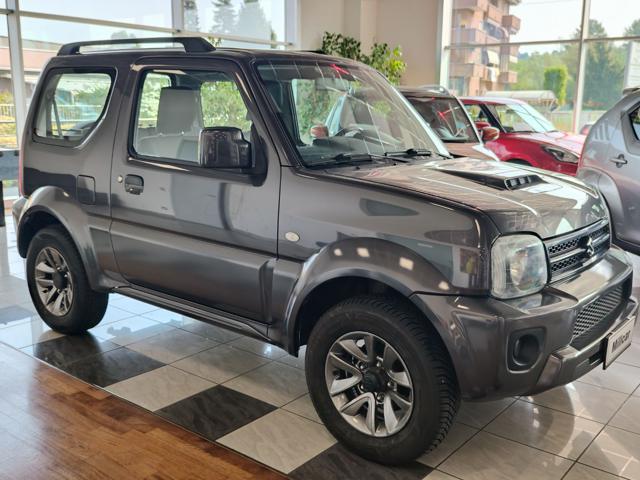 SUZUKI Jimny usata, con Autoradio