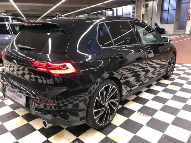 VOLKSWAGEN Golf usata, con Autoradio