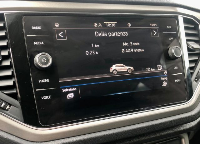VOLKSWAGEN T-Roc usata, con Volante multifunzione