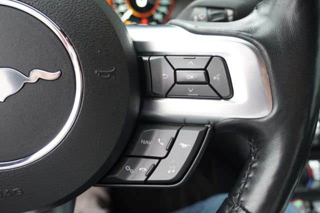 FORD Mustang usata, con ESP