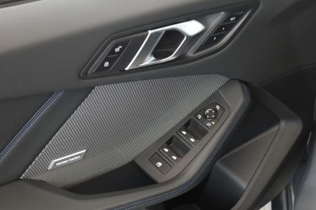 BMW M135 usata, con Park Distance Control