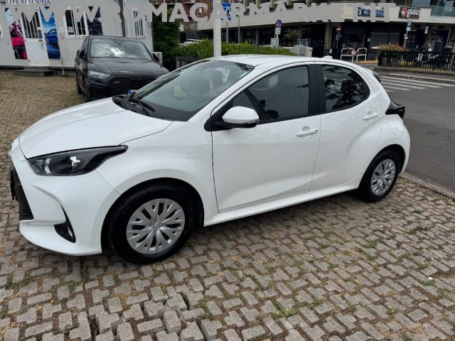 TOYOTA Yaris usata, con Cruise Control