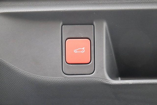 DS AUTOMOBILES DS 4 usata, con Climatizzatore