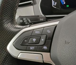 VOLKSWAGEN Passat Alltrack usata, con Park Distance Control