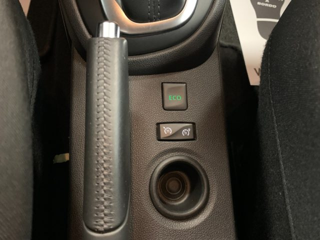 RENAULT Captur usata, con Luci diurne LED