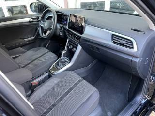 VOLKSWAGEN T-Roc usata 11