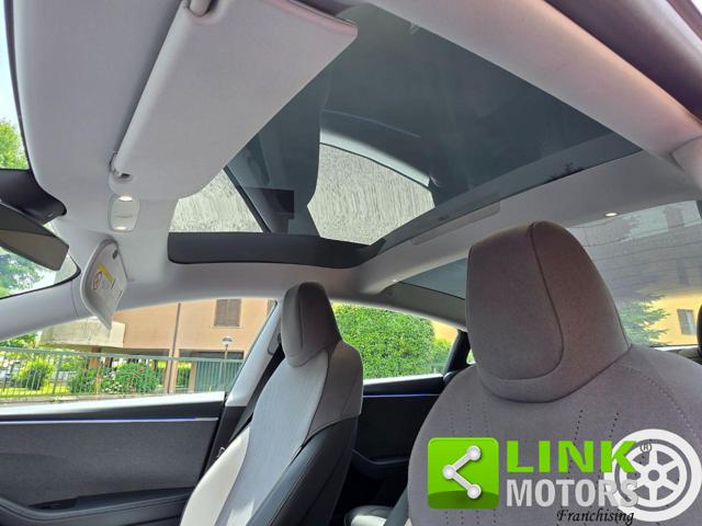 TESLA Model 3 usata, con Sensore di luce