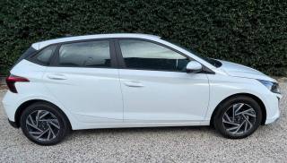 HYUNDAI i20 usata, con Specchietti laterali elettrici