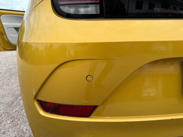 VOLKSWAGEN up! usata, con Bluetooth