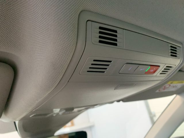 VOLKSWAGEN Tiguan usata, con Luci diurne LED