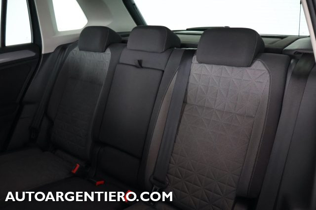 VOLKSWAGEN Tiguan usata, con Volante multifunzione