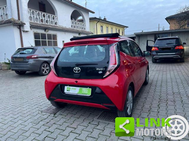 TOYOTA Aygo usata, con Chiusura centralizzata