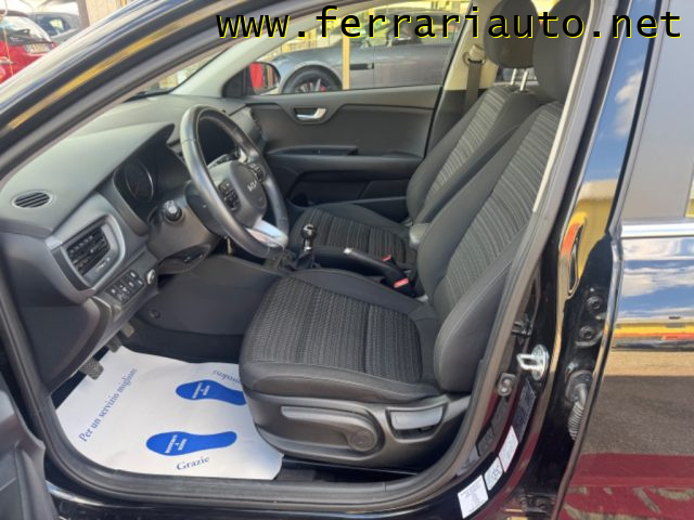 KIA Stonic usata, con Autoradio