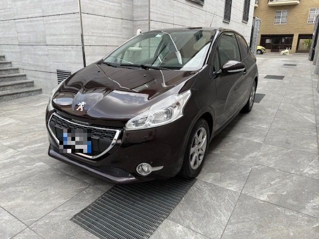 PEUGEOT 208 usata, con ABS