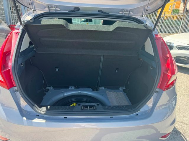 FORD Fiesta usata, con Climatizzatore