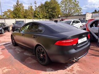 JAGUAR XE usata, con Alzacristalli elettrici